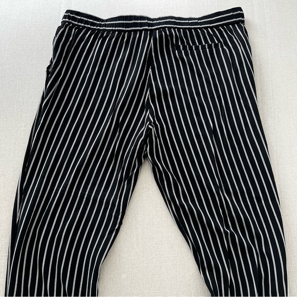MIIYU • 2-Piece Pin Striped Matching Pajama Set - Picture 9 of 16